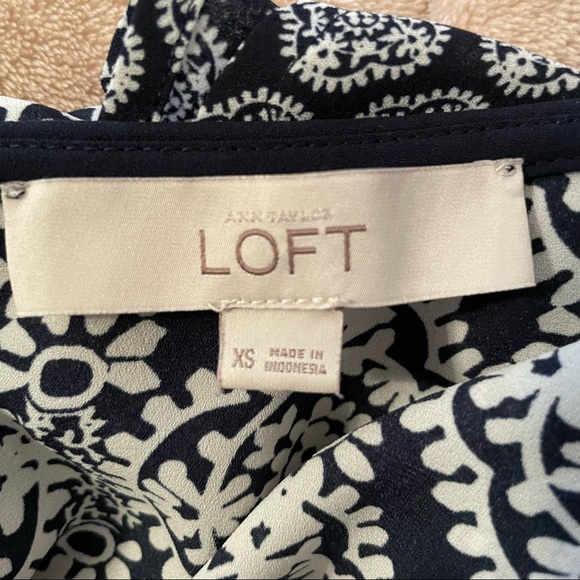 LOFT Cap Sleeve Top Navy/Cream Size XS - Picture 5 of 5